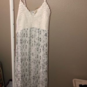 short boho white with black pattern dress